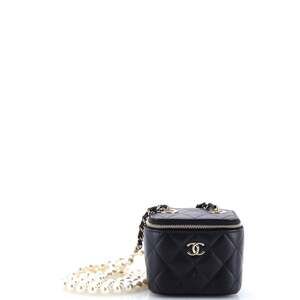 Vanity Case With Pearl Chain Quilted #222044C28B